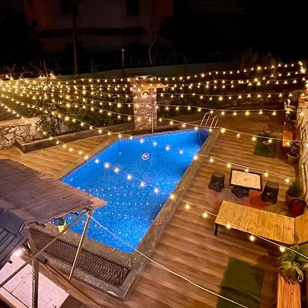 Govind Villa - 3Bhk Penthouse Suite With Pool Splash โลนาวาลา ภายนอก รูปภาพ