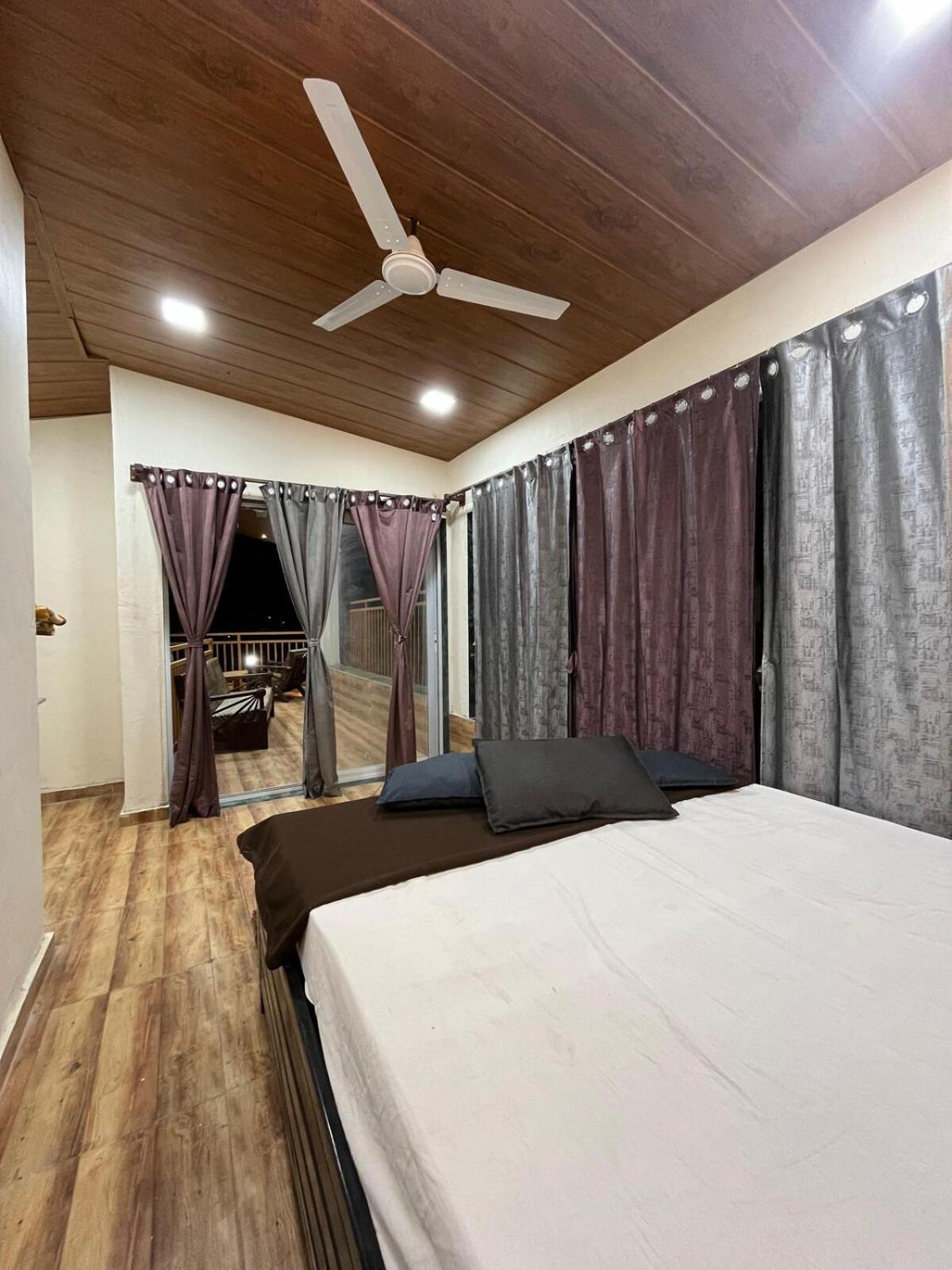 Govind Villa - 3Bhk Penthouse Suite With Pool Splash โลนาวาลา ภายนอก รูปภาพ