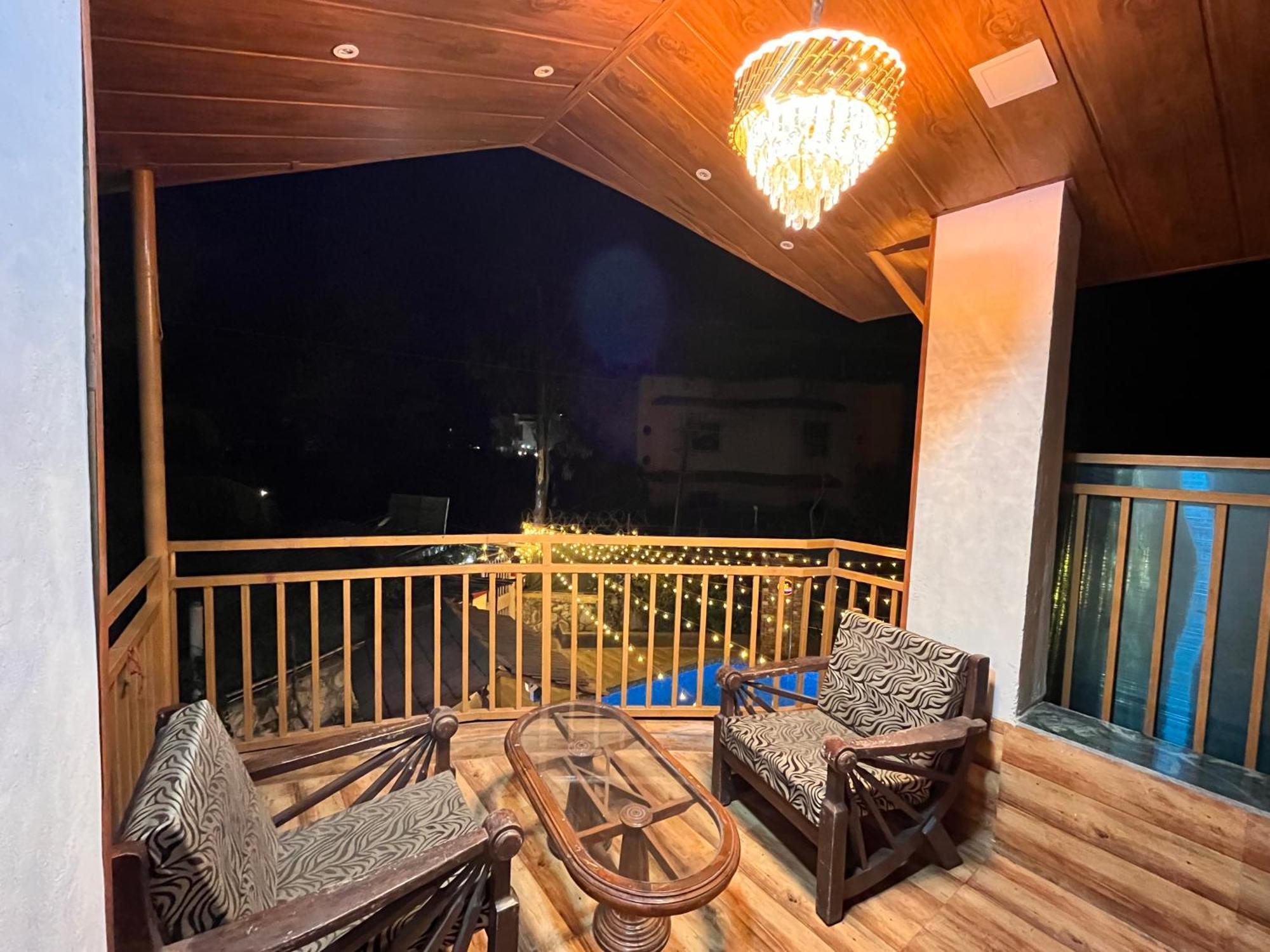 Govind Villa - 3Bhk Penthouse Suite With Pool Splash โลนาวาลา ภายนอก รูปภาพ